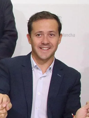 Carlos Velazquez Romo
