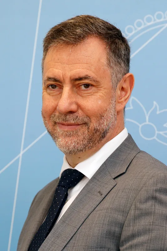 Luis Venancio Martínez Abad