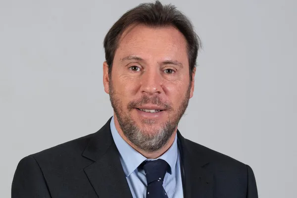 Óscar Puente Santiago