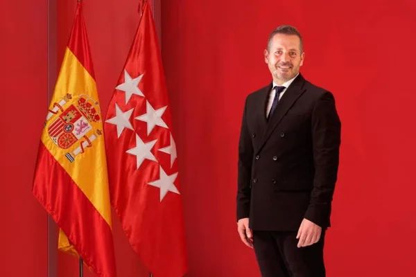 Mariano de Paco Serrano